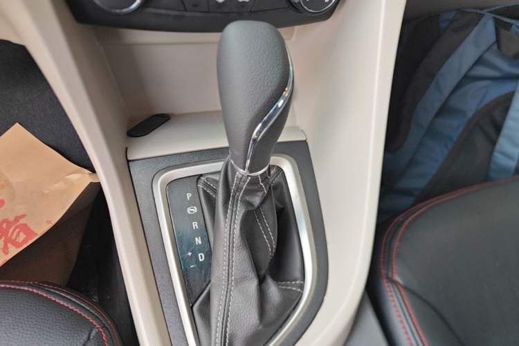 Used Buick GT 2016 15N Automatic Elite Edition Gear Lever