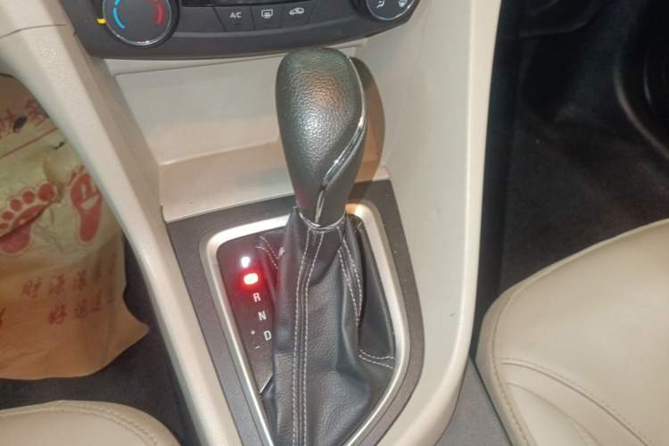 Used Buick GT 2016 15N Automatic Elite Edition Gear Lever