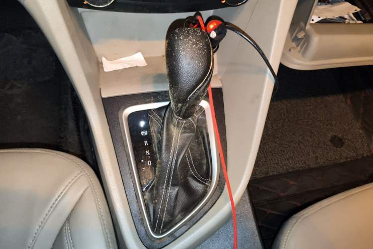 Used Buick GT 2016 15N Automatic Elite Edition Gear Lever