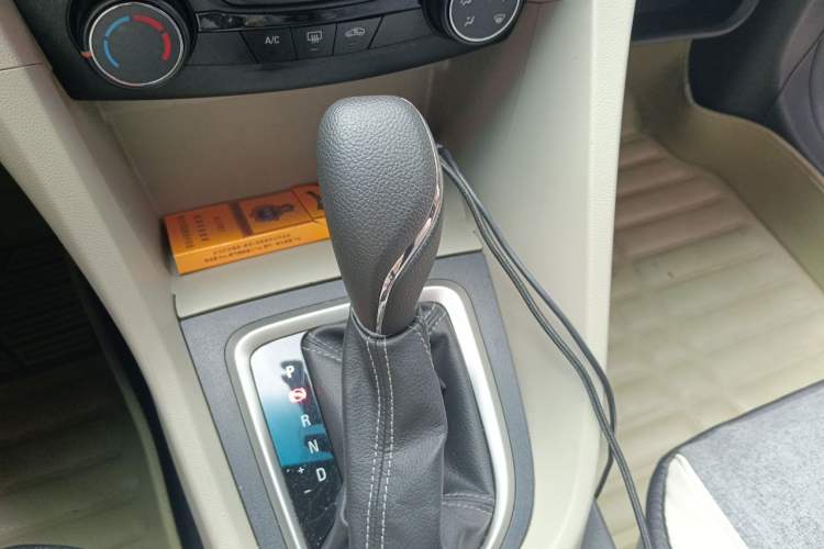 Used Buick GT 2016 15N Automatic Elite Edition Gear Lever