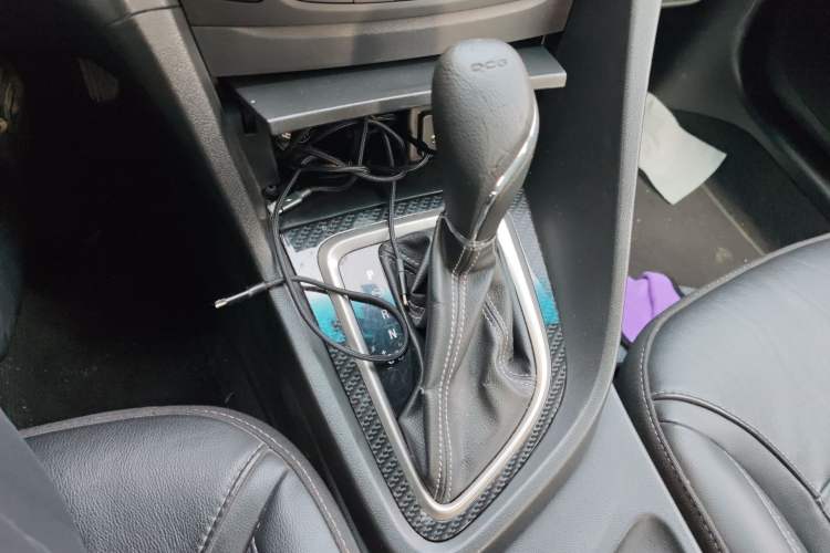 Used Buick GT 2016 18T Dual-Clutch Luxury Model Gear Lever