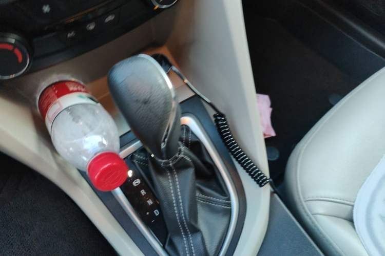 Used Buick GT 2016 15N Automatic Elite Edition Gear Lever