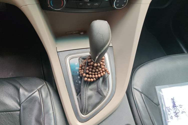 Used Buick GT 2016 15N Automatic Elite Edition Gear Lever