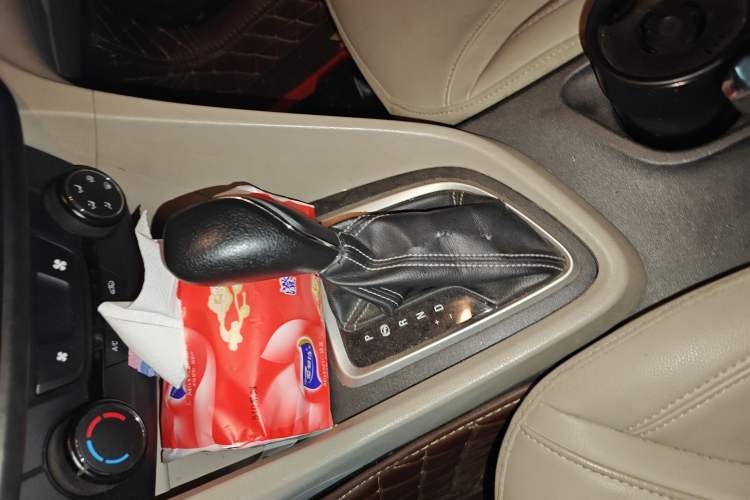 Used Buick GT 2016 15N Automatic Elite Edition Gear Lever