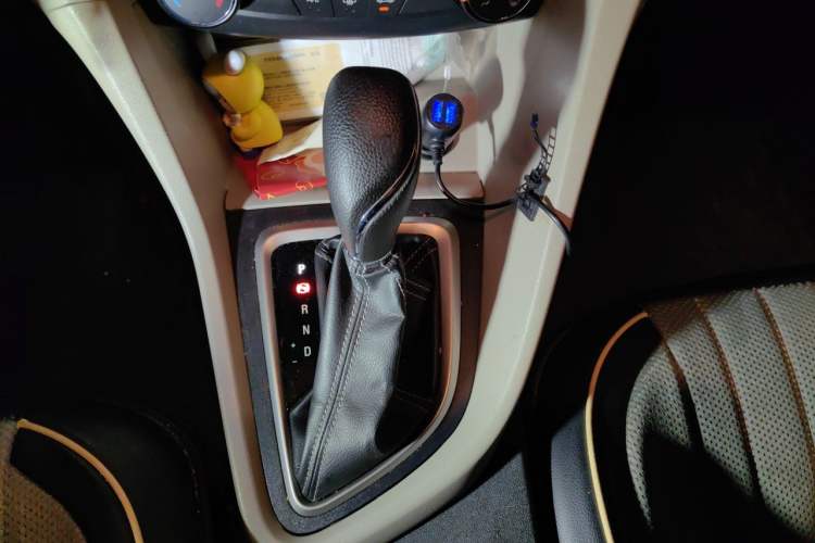 Used Buick GT 2016 15N Automatic Entry-Level Trim Gear Lever