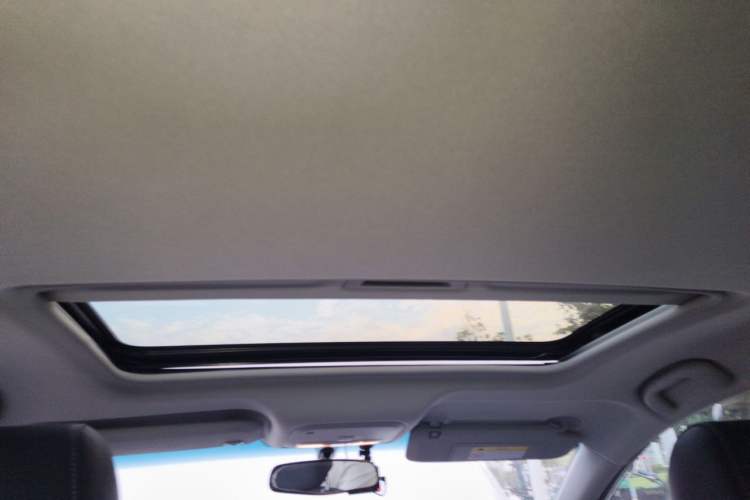 Used Buick GT 2016 15N Automatic Luxury Edition Headliner