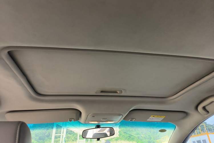 Used Buick GT 2016 15N Manual Elite Edition Headliner