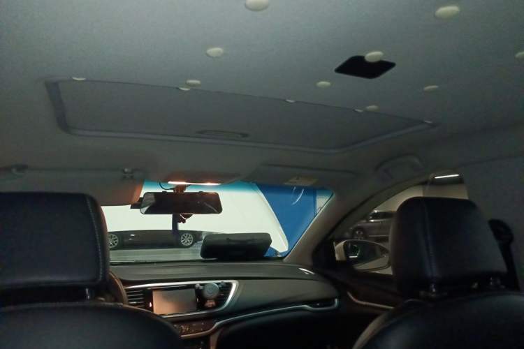 Used Buick GT 2016 15N Automatic Luxury Edition Headliner