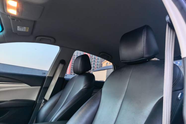 Used Buick GT 2016 15N Automatic Entry-Level Trim Headliner