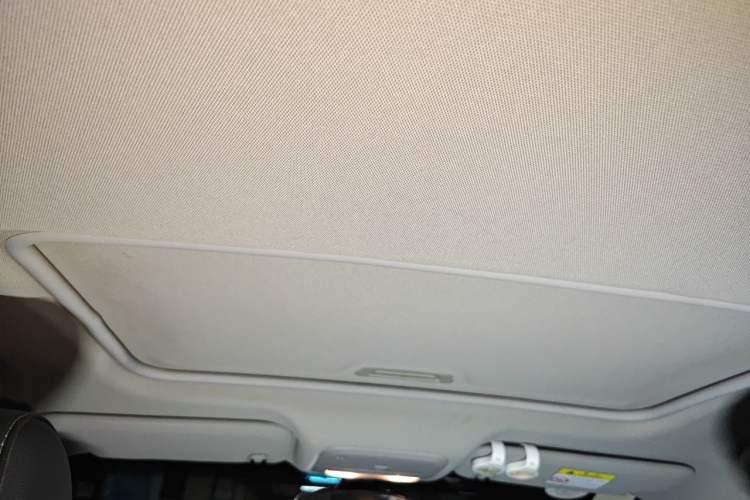 Used Buick GT 2016 15N Automatic Luxury Edition Headliner