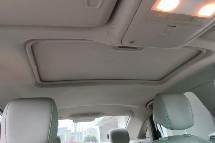 Used Buick GT 2016 15N Automatic Elite Edition Headliner