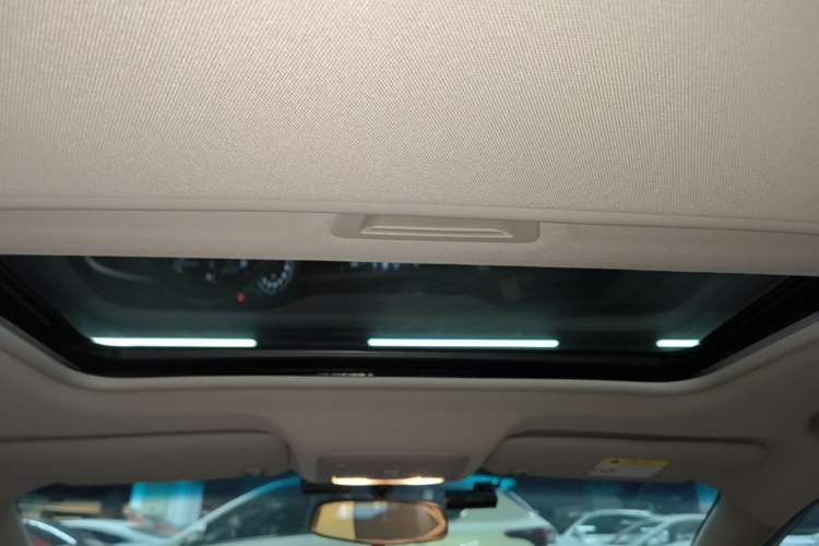 Used Buick GT 2016 15N Automatic Elite Edition Headliner
