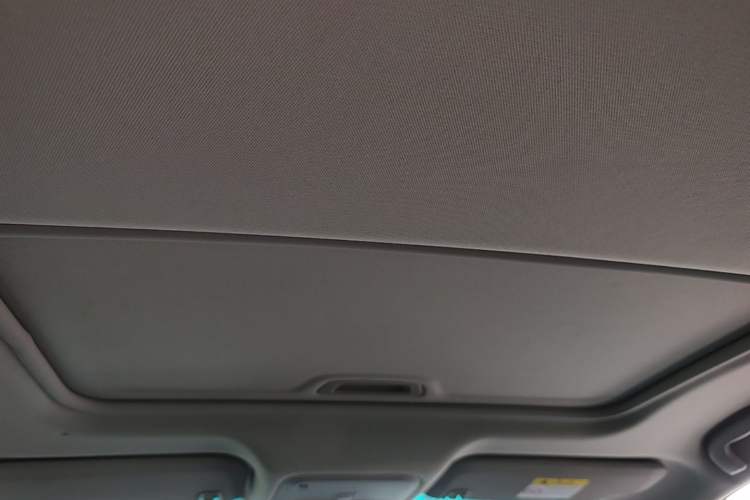 Used Buick GT 2016 15N Automatic Luxury Edition Headliner