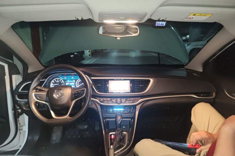 Used Buick GT 2016 15N Automatic Luxury Edition Headliner