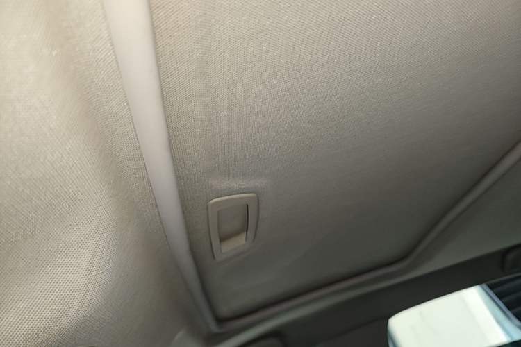 Used Buick GT 2016 15N Automatic Elite Edition Headliner