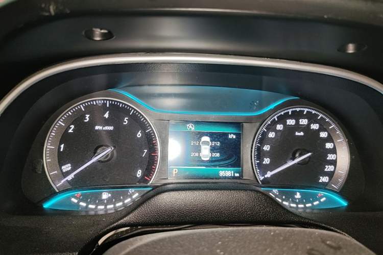 Used Buick GT 2016 15N Automatic Elite Edition Instrument Cluster