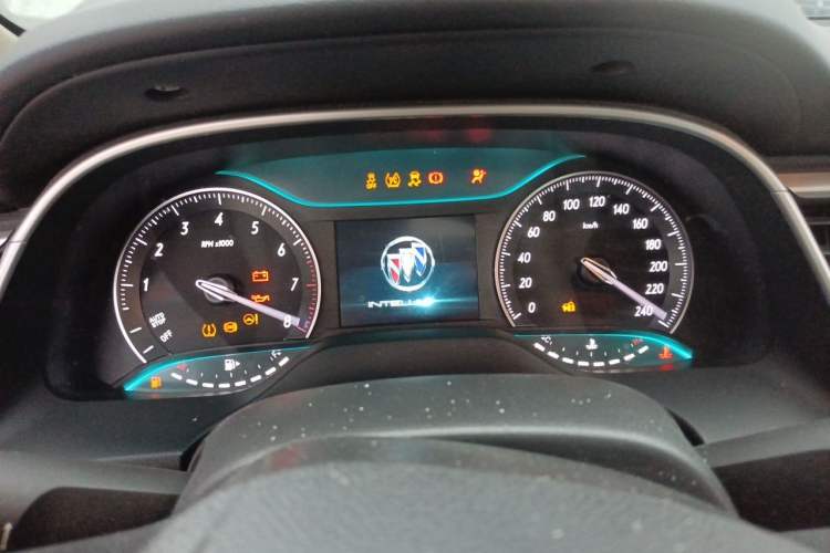 Used Buick GT 2016 15N Automatic Elite Edition Instrument Cluster