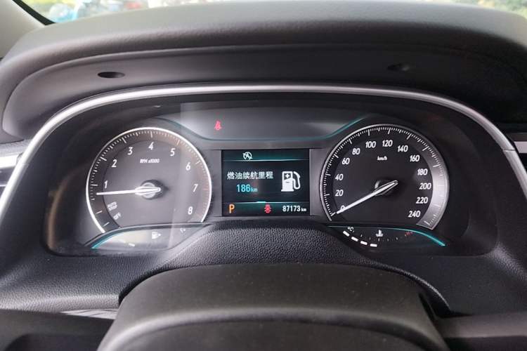 Used Buick GT 2016 15N Automatic Elite Edition Instrument Cluster