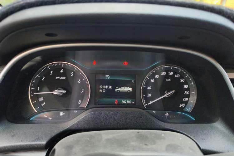 Used Buick GT 2016 15N Manual Elite Edition Instrument Cluster