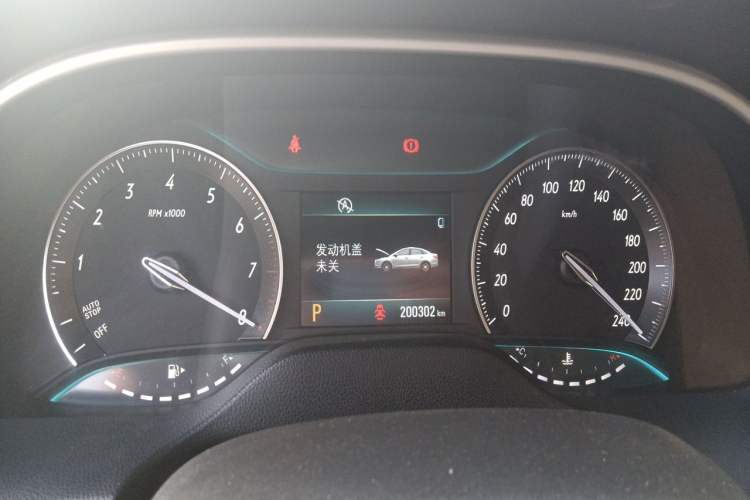 Used Buick GT 2016 15N Automatic Elite Edition Instrument Cluster