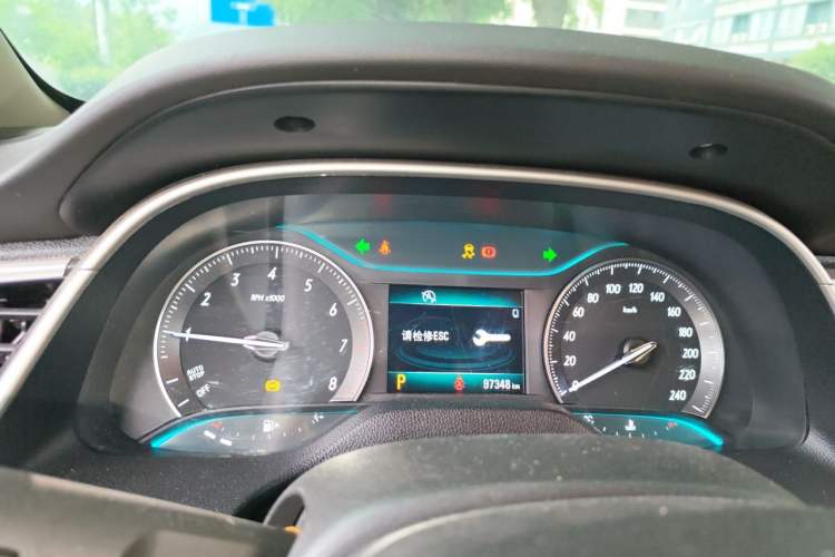 Used Buick GT 2016 15N Automatic Elite Edition Instrument Cluster