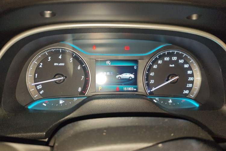 Used Buick GT 2016 15N Automatic Elite Edition Instrument Cluster