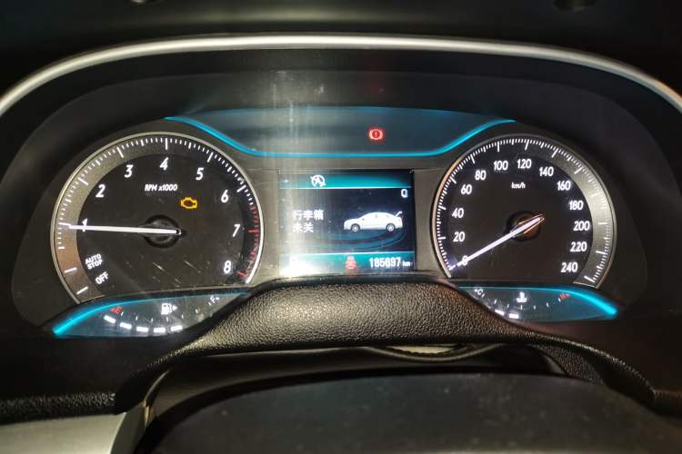 Used Buick GT 2016 15N Automatic Elite Edition Instrument Cluster