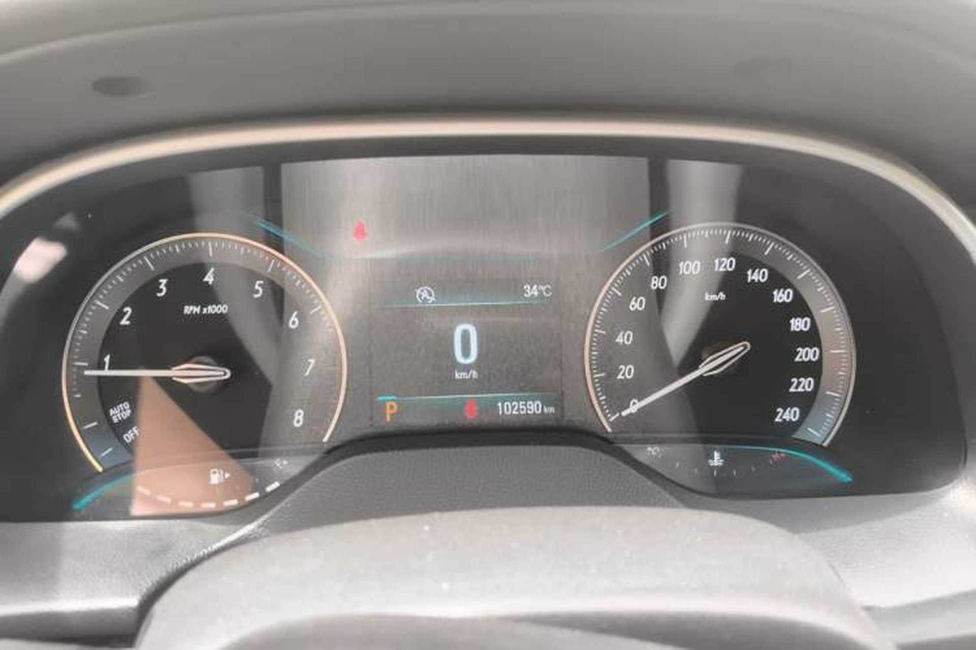Used Buick GT 2016 18T Dual-Clutch Luxury Model Instrument Cluster