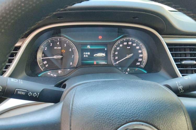 Used Buick GT 2016 15N Manual Elite Edition Instrument Cluster