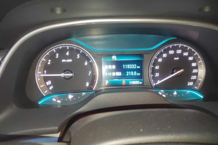 Used Buick GT 2016 15N Automatic Elite Edition Instrument Cluster