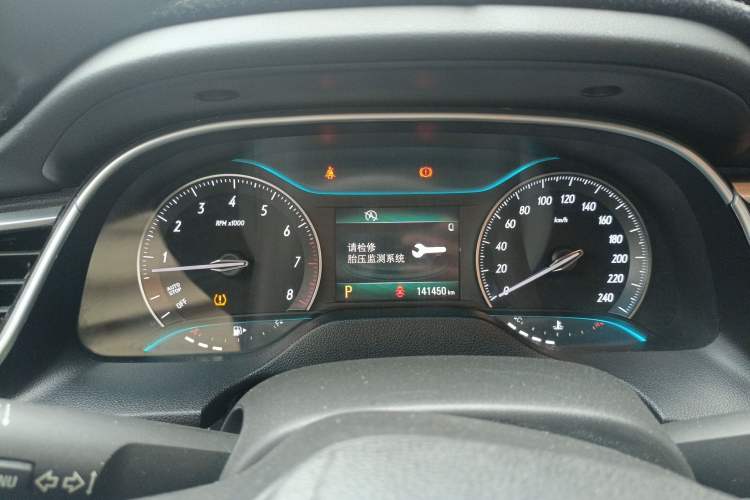 Used Buick GT 2016 15N Automatic Elite Edition Instrument Cluster
