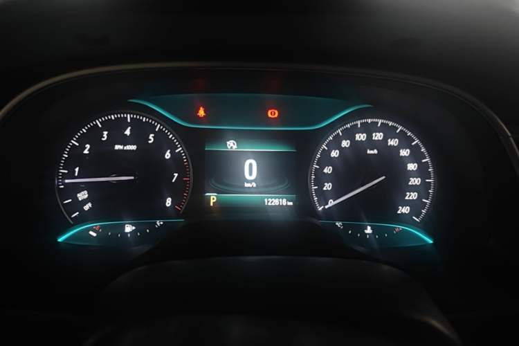 Used Buick GT 2016 15N Automatic Elite Edition Instrument Cluster