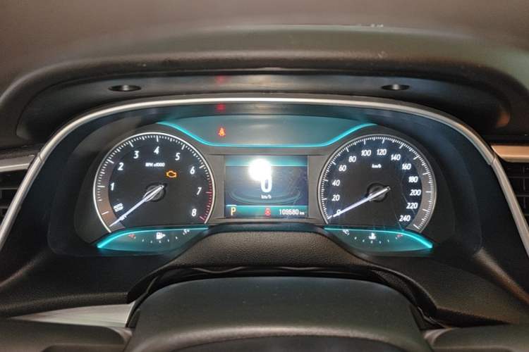 Used Buick GT 2016 15N Automatic Elite Edition Instrument Cluster