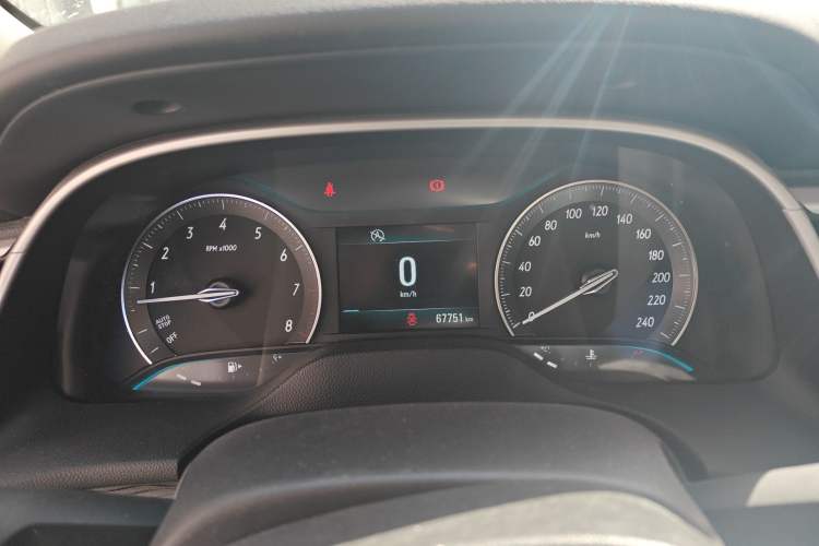 Used Buick GT 2016 15N Manual Elite Edition Instrument Cluster