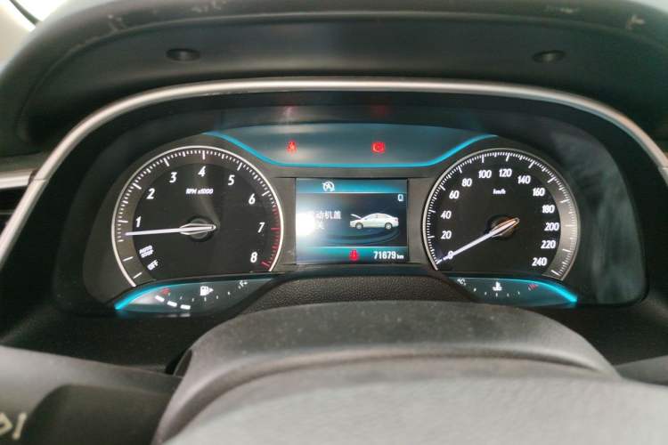 Used Buick GT 2016 15N Manual Elite Edition Instrument Cluster