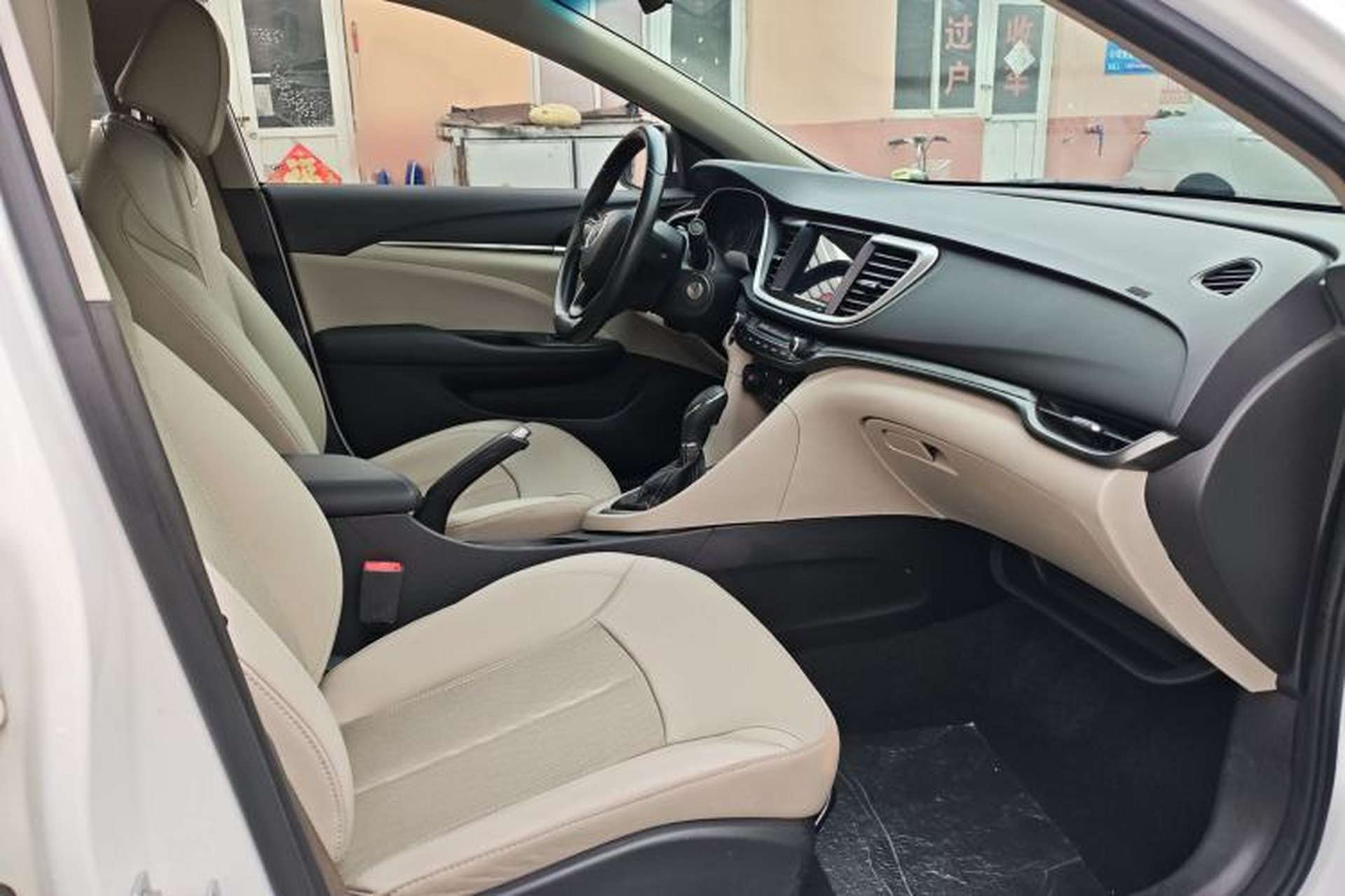 Used Buick GT 2016 15N Automatic Elite Edition Interior 1
