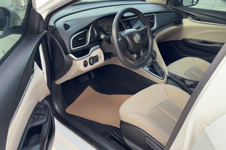 Used Buick GT 2016 15N Automatic Entry-Level Trim Interior 1