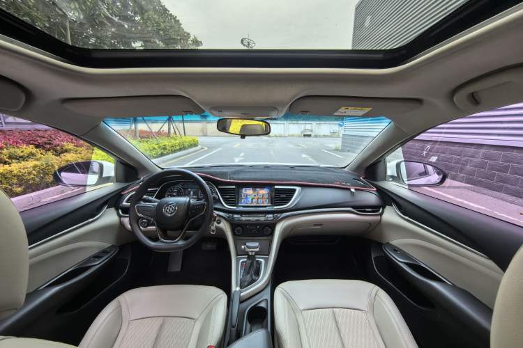 Used Buick GT 2016 15N Automatic Elite Edition Interior 2