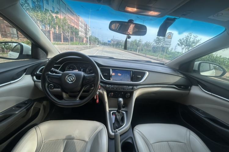 Used Buick GT 2016 15N Automatic Elite Edition Interior 2