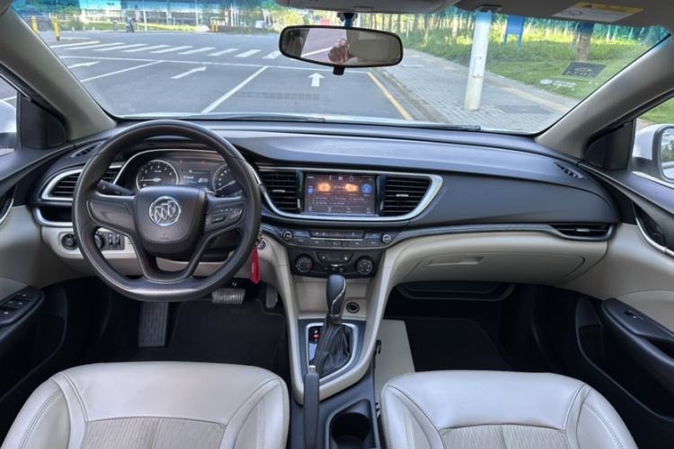 Used Buick GT 2016 15N Automatic Elite Edition Interior 3