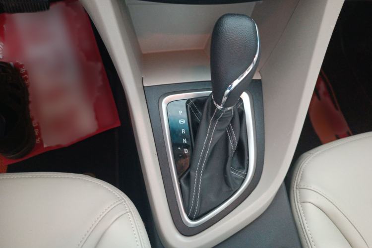 Used Buick GT 2016 15N Automatic Entry-Level Trim Interior 5