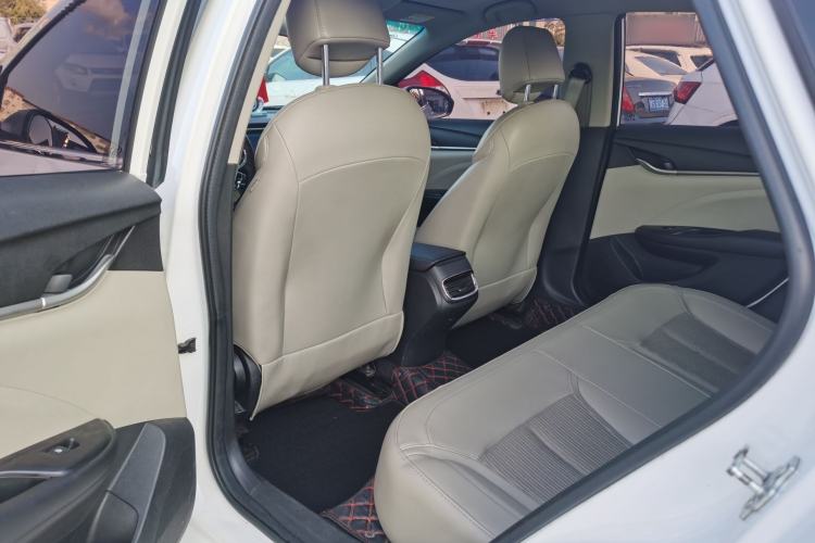Used Buick GT 2016 15N Automatic Elite Edition Interior 5
