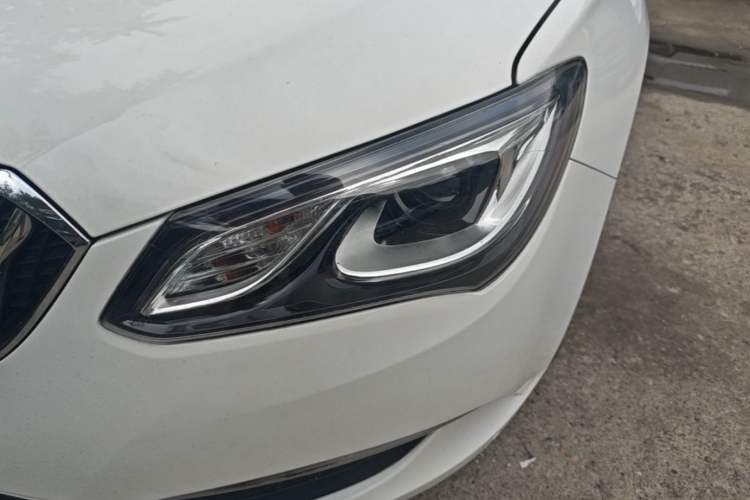 Used Buick GT 2016 18T Dual-Clutch Luxury Model Left Front Headlight