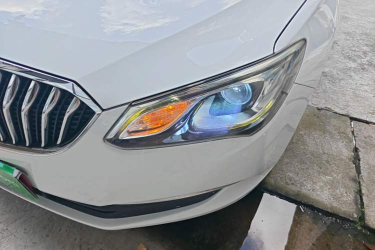 Used Buick GT 2016 15N Automatic Entry-Level Trim Left Front Headlight