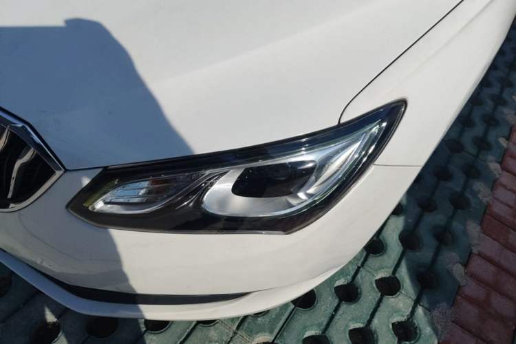 Used Buick GT 2016 15N Automatic Luxury Edition Left Front Headlight