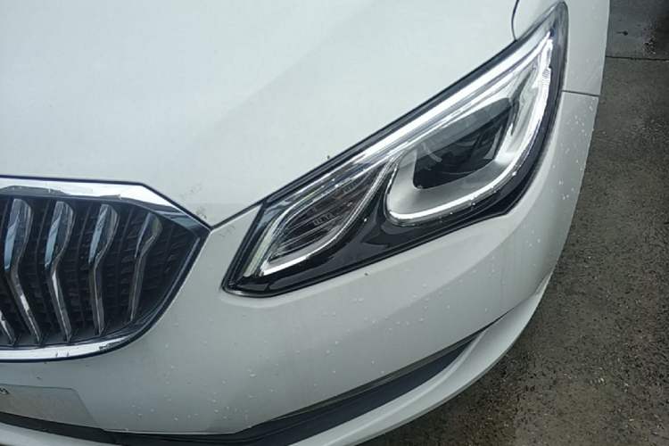Used Buick GT 2016 15N Automatic Elite Edition Left Front Headlight