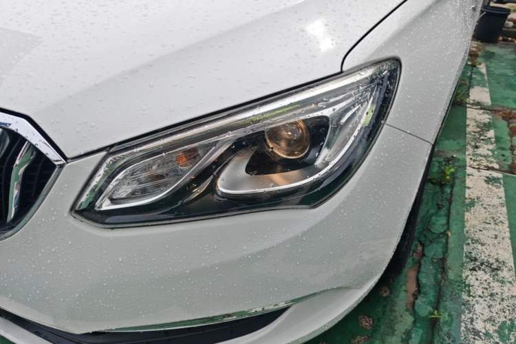 Used Buick GT 2016 15N Automatic Elite Edition Left Front Headlight