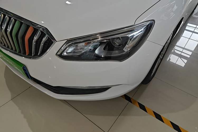 Used Buick GT 2016 15N Automatic Elite Edition Left Front Headlight