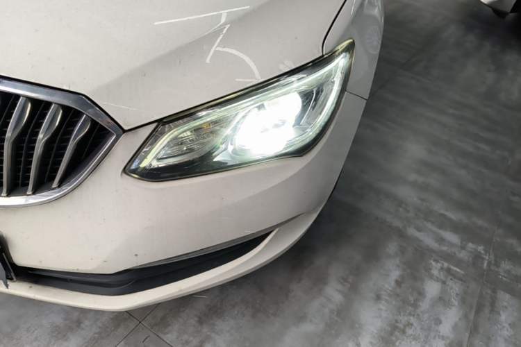 Used Buick GT 2016 15N Automatic Elite Edition Left Front Headlight