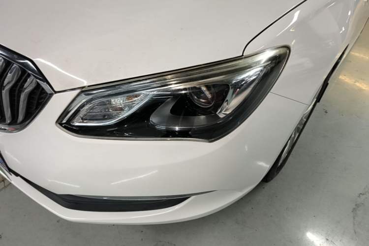 Used Buick GT 2016 15N Automatic Elite Edition Left Front Headlight